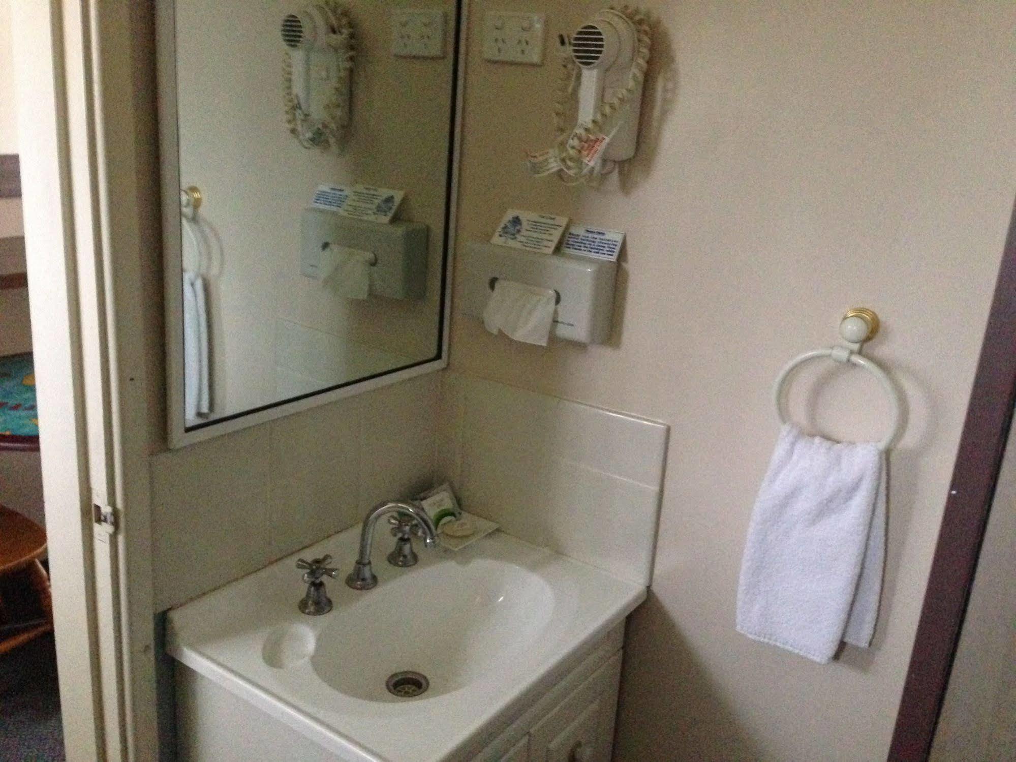 Taree Country Motel ภายนอก รูปภาพ
